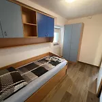 Apartma Golovec