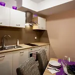 Apartma Golovec Apartamento