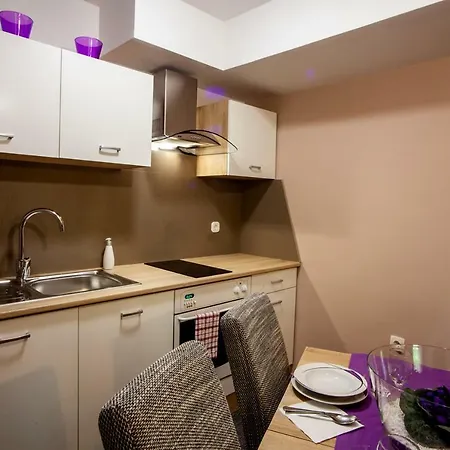 Apartma Golovec Апартаменты