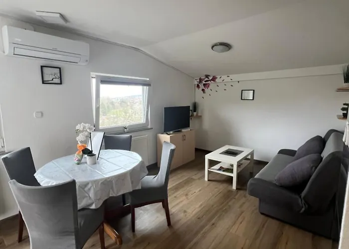 Apartma Golovec Ljubljana