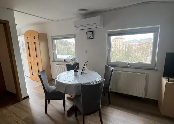 Apartma Golovec 卢布尔雅那